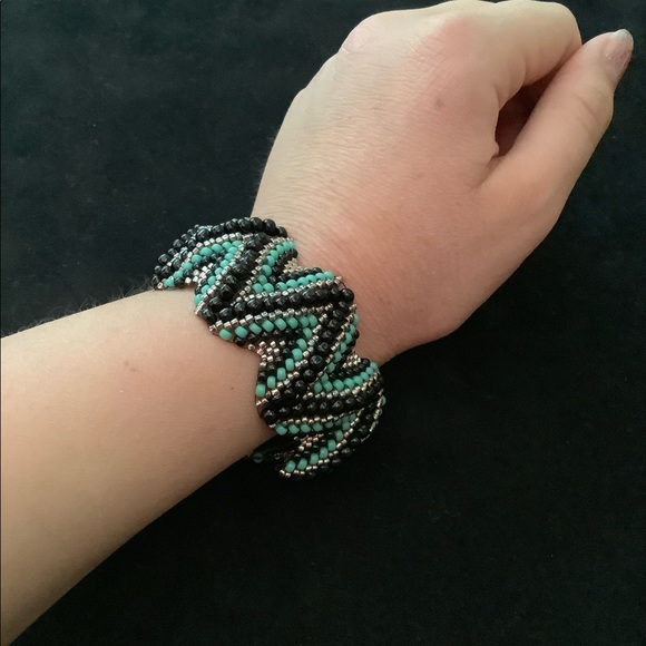 Turquoise Handmade Beaded Bracelet - Picture 3 of 3